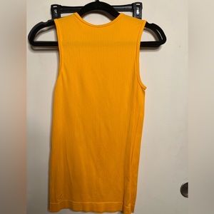 Sunset Parallel Tank